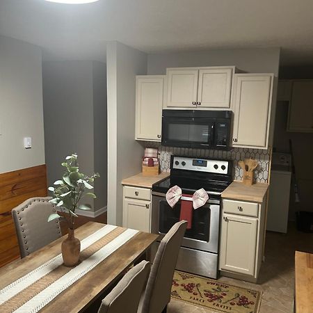Serene Retreat! 420 Friendly In Designated Area, 3 Minutes To Downtown Richmond Eksteriør billede