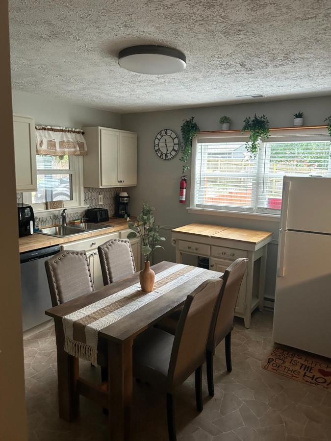 Serene Retreat! 420 Friendly In Designated Area, 3 Minutes To Downtown Richmond Eksteriør billede
