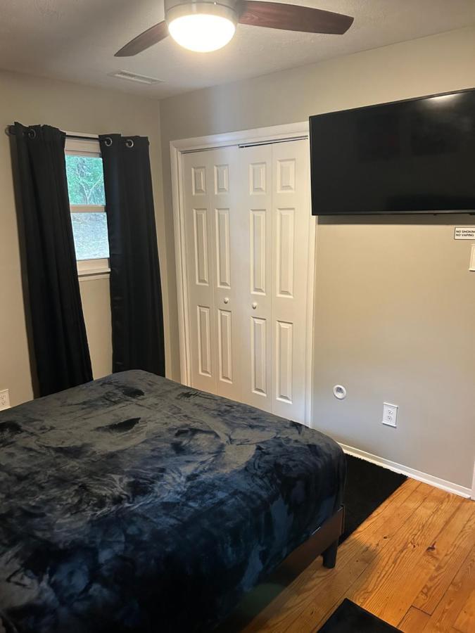 Serene Retreat! 420 Friendly In Designated Area, 3 Minutes To Downtown Richmond Eksteriør billede
