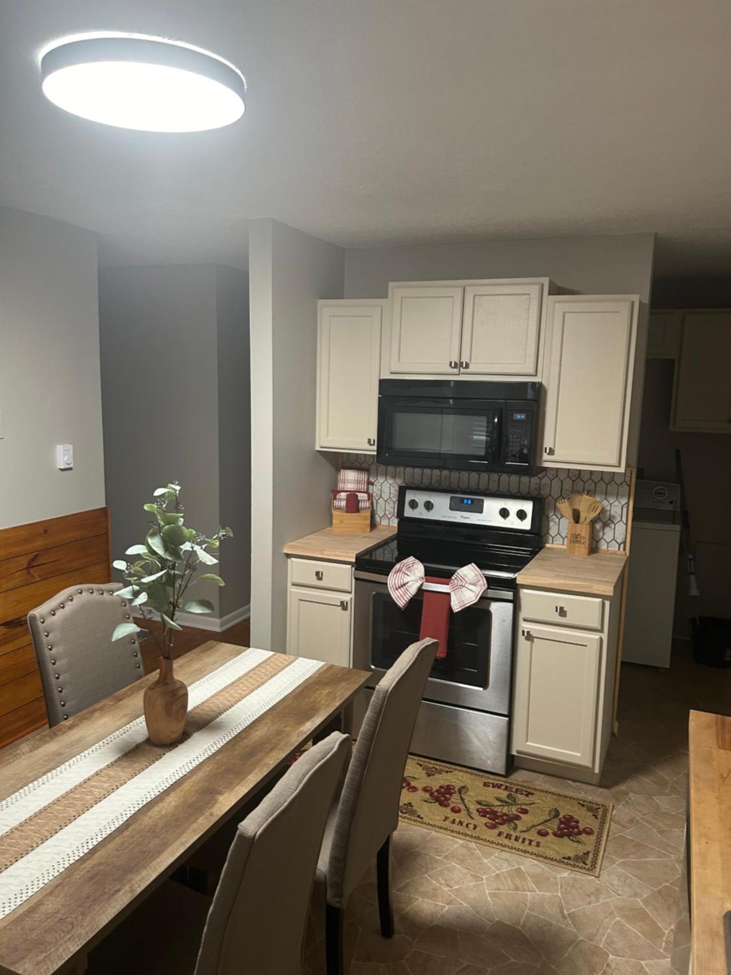 Serene Retreat! 420 Friendly In Designated Area, 3 Minutes To Downtown Richmond Eksteriør billede